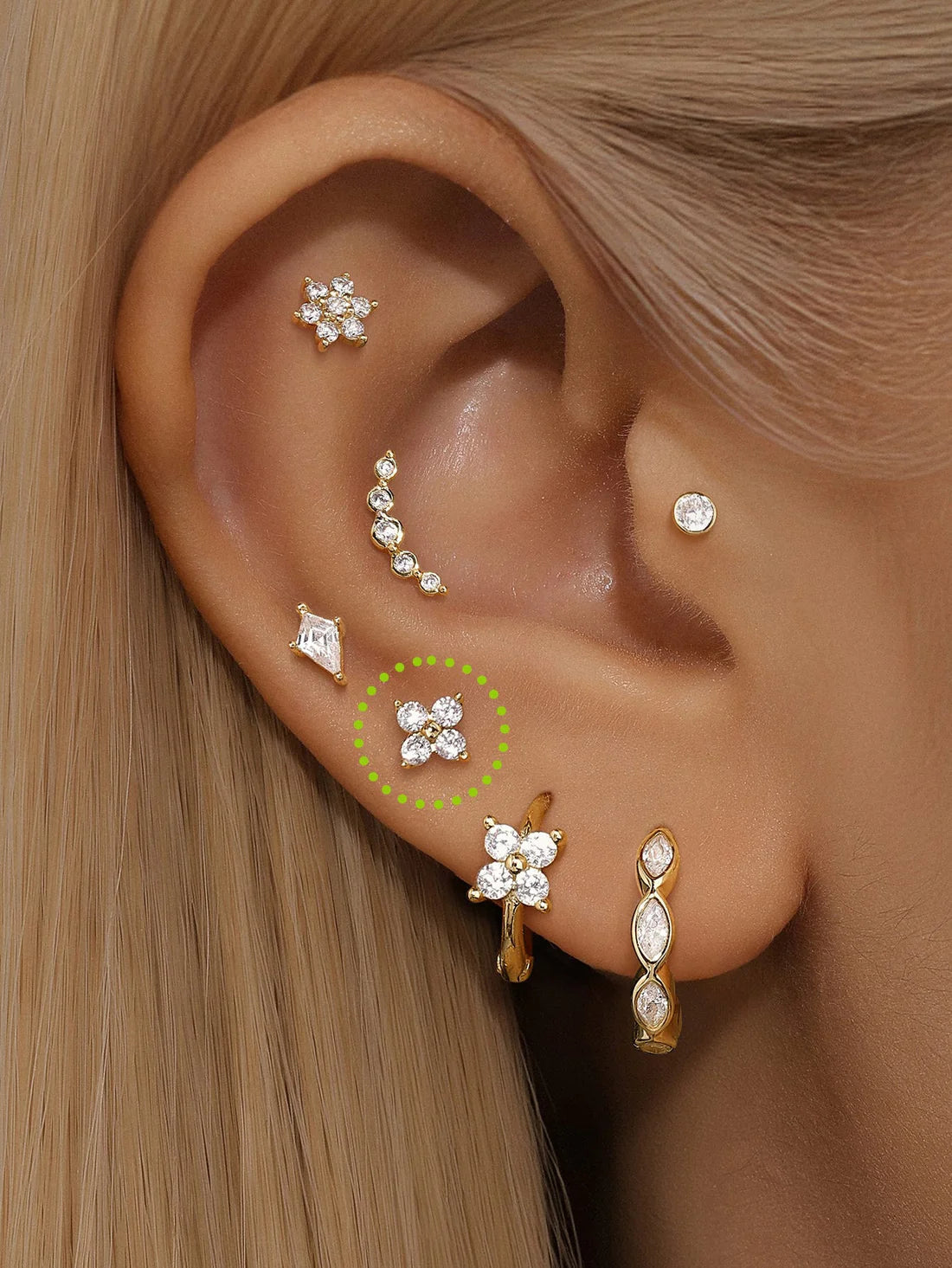 S925 Sterling Silver Sparkle Flower Zircon Ear Piercing Stud