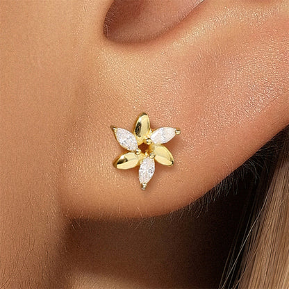 S925 Sterling Silver Petal Pearl Stud Earrings