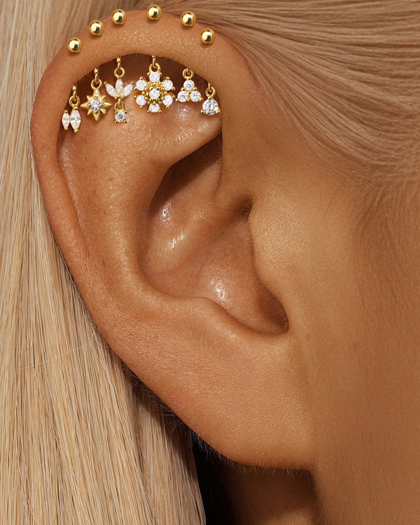 925 Sterling Silver Snowflake Horse Eye Ball Back Vertical Thread Piercing