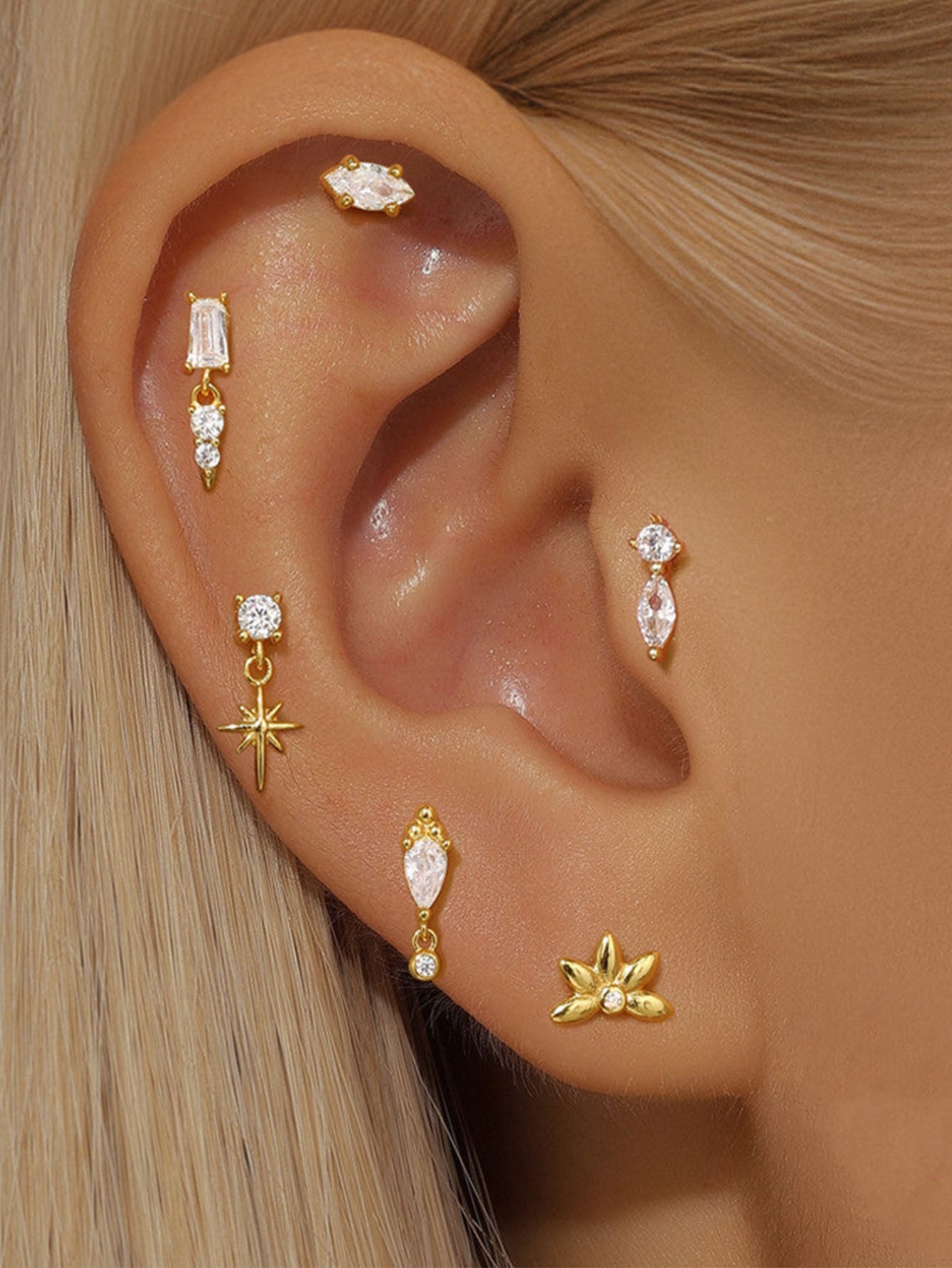 925 Sterling Silver Flower Design Ear Piercing Stud