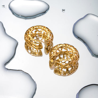 Hollow C-Shaped Earclip Earrings