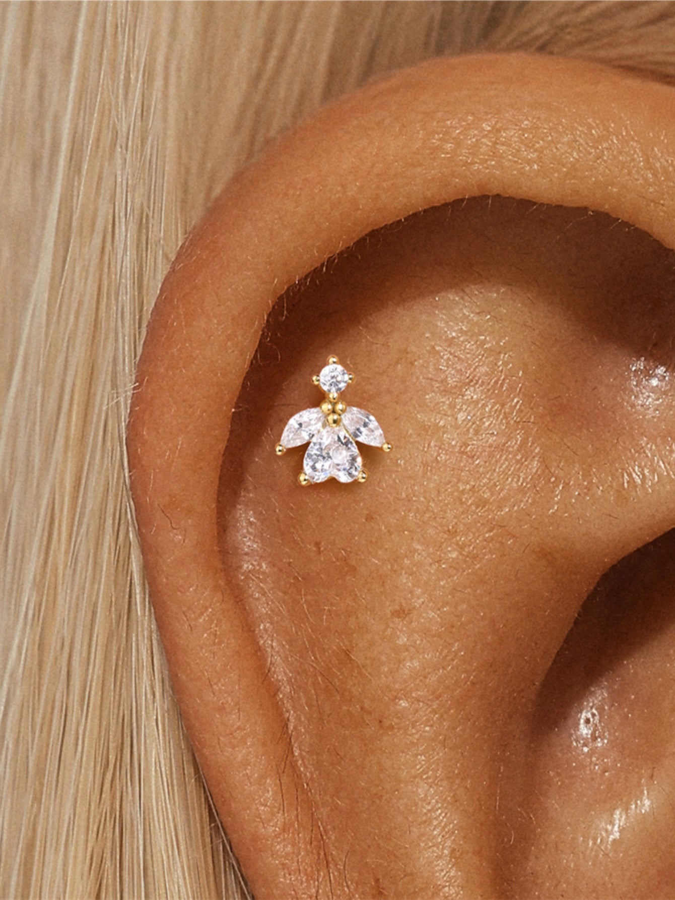 925 Sterling Silver Eternal Love Dainty Sparkle Heart Flat Back Stud